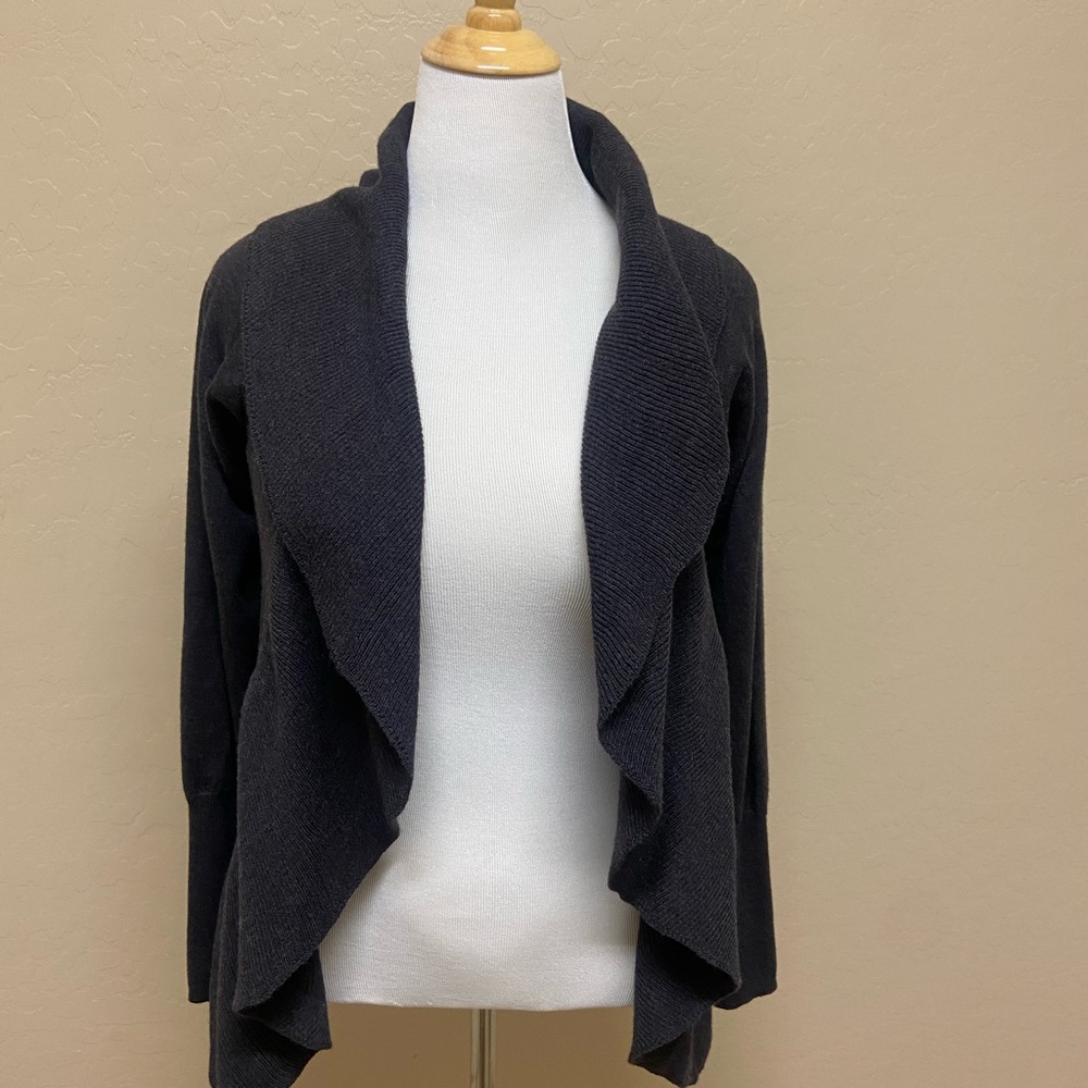 Banana Republic Italian Merino Waterfall Cardigan – Size Medium